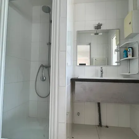 Precioso Apartamento Moderno En Primera Linea Del Mar Roses Exterior foto